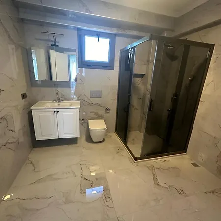 Modern With Private Pool In Center Βίλα