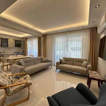 Modern With Private Pool In Center Göcek